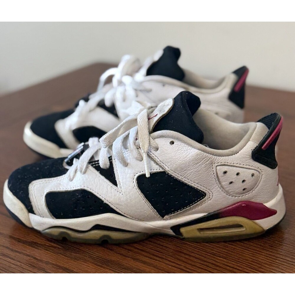 Air Jordan 6 Retro Low GS Fuchsia Shoes (2015) Size 5Y (Women's 6.5) 768878-107